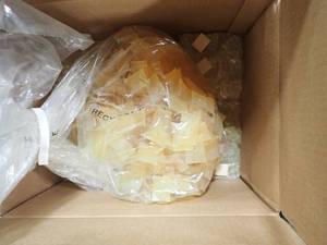 lot 114 image: Large package of hot melt
