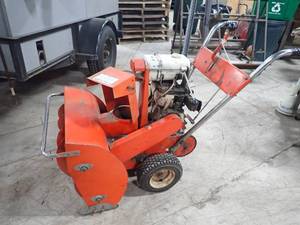 lot 115 image: Original Snowblower