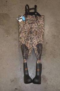 lot 47 image: Sportsman 233