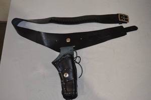lot 46 image: Sportsman 233