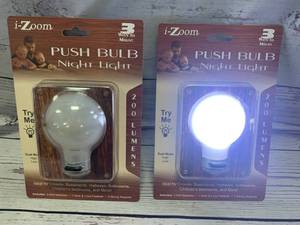 lot 41 image: Lot of 2 Push Bulb Night Lights (batteries included)
