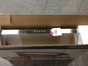lot 4 image: Presenza 30 in. Under Cabinet Range Hood in Stainless Steel with LED Light  in good condition