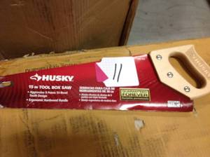 lot 11 image: Husky 15 in. Wood Handle Aggressive Tooth Saw Husky 22 oz  in good condition