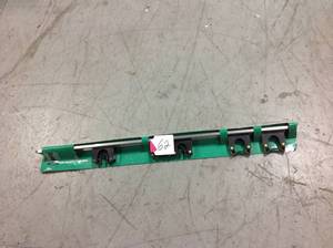 lot 62 image: Everbilt 36 in. Adjustable Storage Wall Mount Tool Bar with 5 Rubber Grips in Black  in good condition