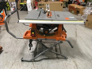 Ridgid  15 Amp 10 in. Portable Table Saw with Mobile Stand  missing wheels and Rip Fence in working conditions