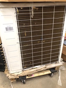 GREE MULTI36HP230V1BO - 3 Ton, 16 SEER EVO Multi Ductless Mini-Split Heat Pump 208-230160 High Efficiency damaged review pictures