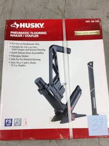 Husky Pneumatic 3-in-1 15.5 and 16 Gauge 2 in. Flooring Nailer and Stapler with Quick Jam Release not used