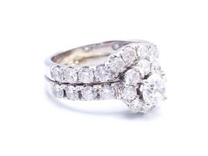 Fabulous 1.97 CT Leo Diamond Estate Ring in 14k White Gold - Certified