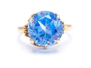 Claw Pronged Topaz Estate Ring in 14k Yellow Gold