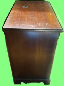 Thomasville Mahogany 4 drawer chest