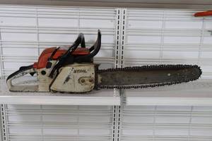lot 6 image: Stihl 028 wb 20 chain saw