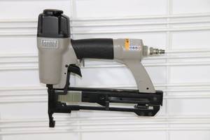 lot 81 image: Porter Cable Air 14 Crown Stapler