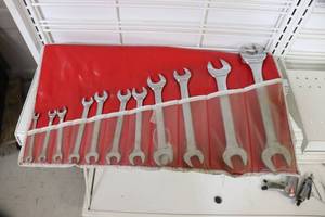 lot 88 image: Proamerica 11-piece Double End Metric Wrench Set