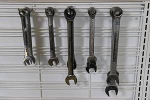 lot 116 image: Assorted Wrenches