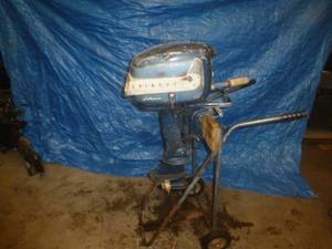 lot 6 image: Evinrude 5.5 Hp