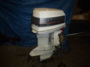 lot 14 image: 1986 Johnson V4
