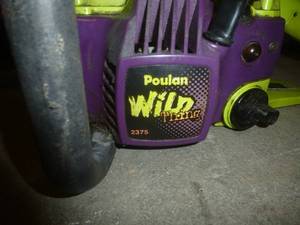 lot 80 image: Poulan Chainsaw