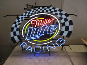 lot 10 image: Miller Lite Beer Sign (Racing)