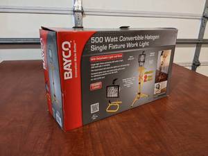 lot 45 image: BAYCO 500 Watt Convertible Halogen Single Fixture Work Light - NEW IN BOX