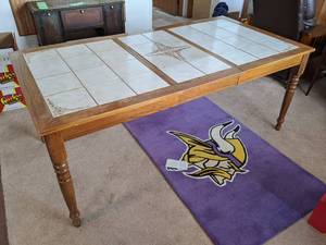 lot 12 image: Inlaid Tile Kitchen Table with Leaf
