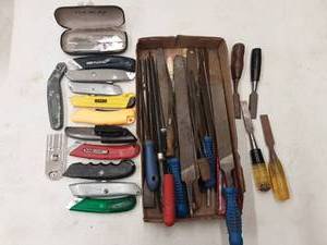 lot 27 image: Files, Chisels, Razor Knives