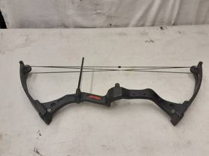 lot 36 image: Bear Brave III Youth Bow