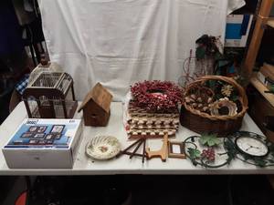 lot 48 image: Lot Of Decor, New Picture Frame Set, Bird Houses, More