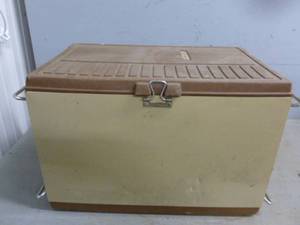 Vintage Cooler