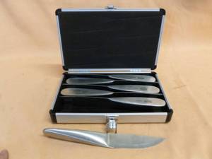 Ford Knife Set
