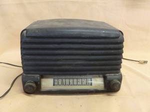 Vintage Tube Radio