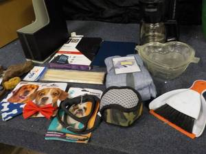 lot 19 image: Dog Accessories, Shams, Office Supp...