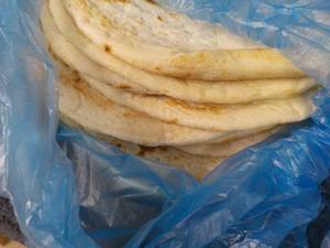 lot 24 image: 10 packages of 8 each Frozen Pizza ...