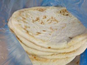 lot 27 image: 10 packages of 8 each Frozen Pizza ...