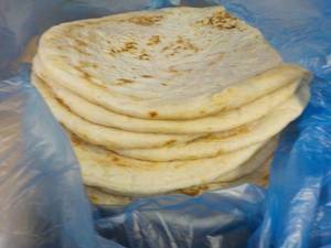 lot 28 image: 10 packages of 8 each Frozen Pizza ...