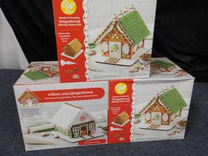 lot 52 image: Set of 3 Gingerhouse Kits...