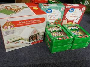 lot 61 image: Gingerbread House Kit, 2 Boxes Cook...