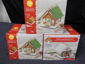 lot 64 image: 3 Gingerbread House Kits...