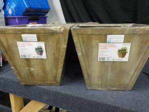 lot 76 image: Set of 2 White Wash Wood 16 Compos...