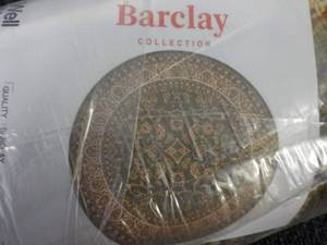 lot 106 image: Barclay Collection 311 round Saro...