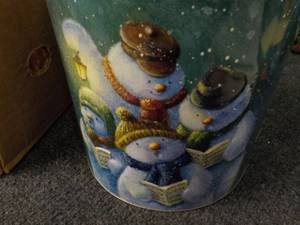 lot 170 image: Holiday Popcorn Tin and 11 Bags of ...