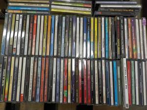 lot 209 image: 90 CDs...