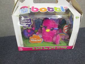 lot 158 image: Botti RC Bitzy Girl Plush Robot W2...