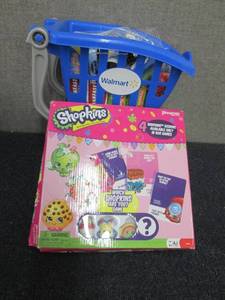 lot 163 image: Shopping Cart, Shopkins Item W2...