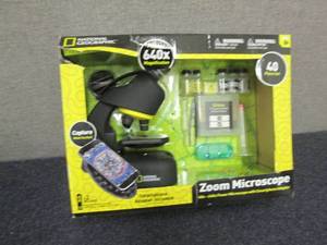 lot 185 image: National Geographic Zoom Microscope...