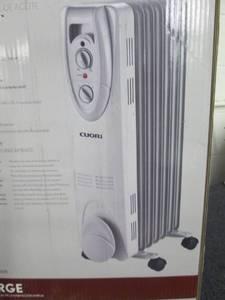 lot 200 image: 1,500-Watt Electric Oil-Filled Radi...
