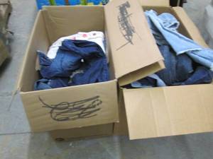lot 215 image: 2 Boxes of New 1112, 1314 Juniors...