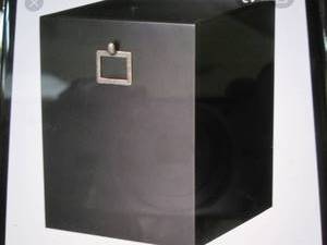 lot 235 image: 11 gallon Sihouette Rolling Storag...
