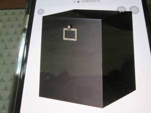 lot 238 image: 11 gallon Sihouette Rolling Storag...