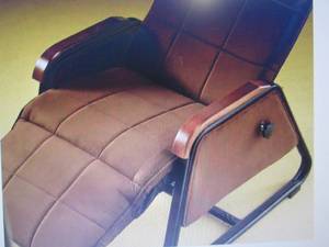lot 17 image: Zero Gravity Chair open box Retail ...