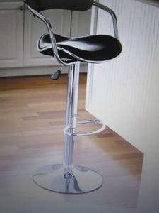 lot 79 image: Arm Style Stool open box Retail $99...